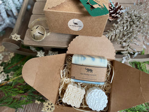 Christmas Soap and Shower Steamer Gift Box