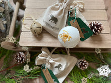 Christmas Bath Bomb Linen Gift Bag