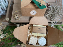 Christmas Soap and Shower Steamer Gift Box