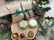 A Christmas set including natural solid shampoo and conditioner bar 
