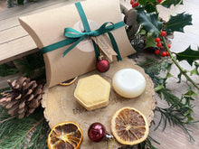 A Christmas set including natural solid shampoo and conditioner bar 