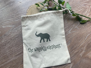 Wrinkly Elephant drawstring  bag