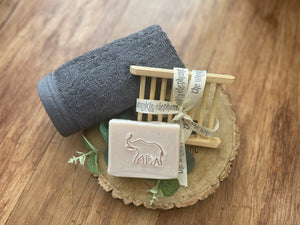 simply lavender  soap ladder and flannel