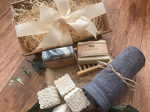natural soap bar gift set with shower steamers